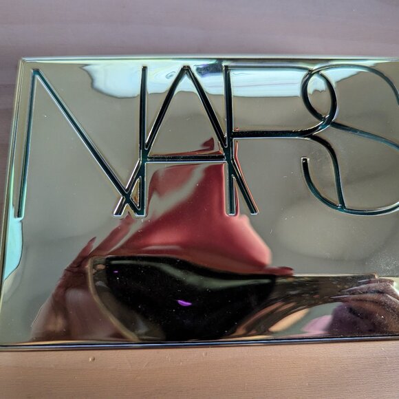 Nars Pure Luxury Light Reflecting Cheek and Eye Palette II - Picture 1 of 4